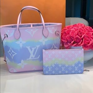 LOUIS VUITTON ESCALE NEVERFULL